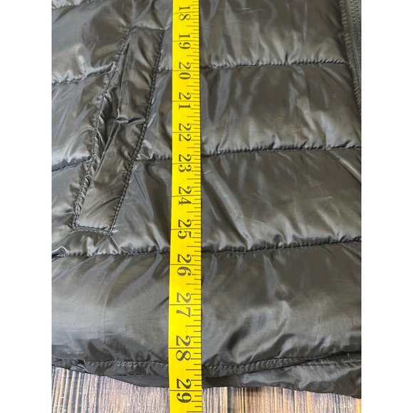 Champion Puffer Vest Mens M Black Full Zip Logo Quilted Athletic Outerwear - Picture 4 of 14